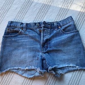 Cut off jean shorts